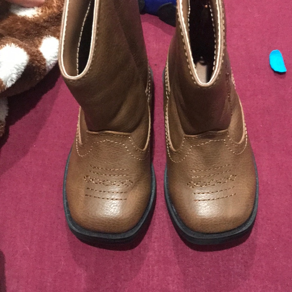 Baby boots